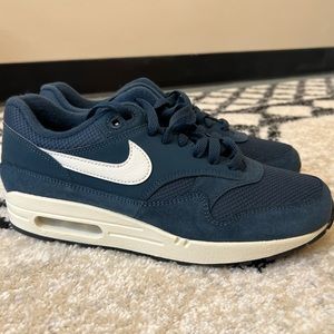 Nike Air Max 1
